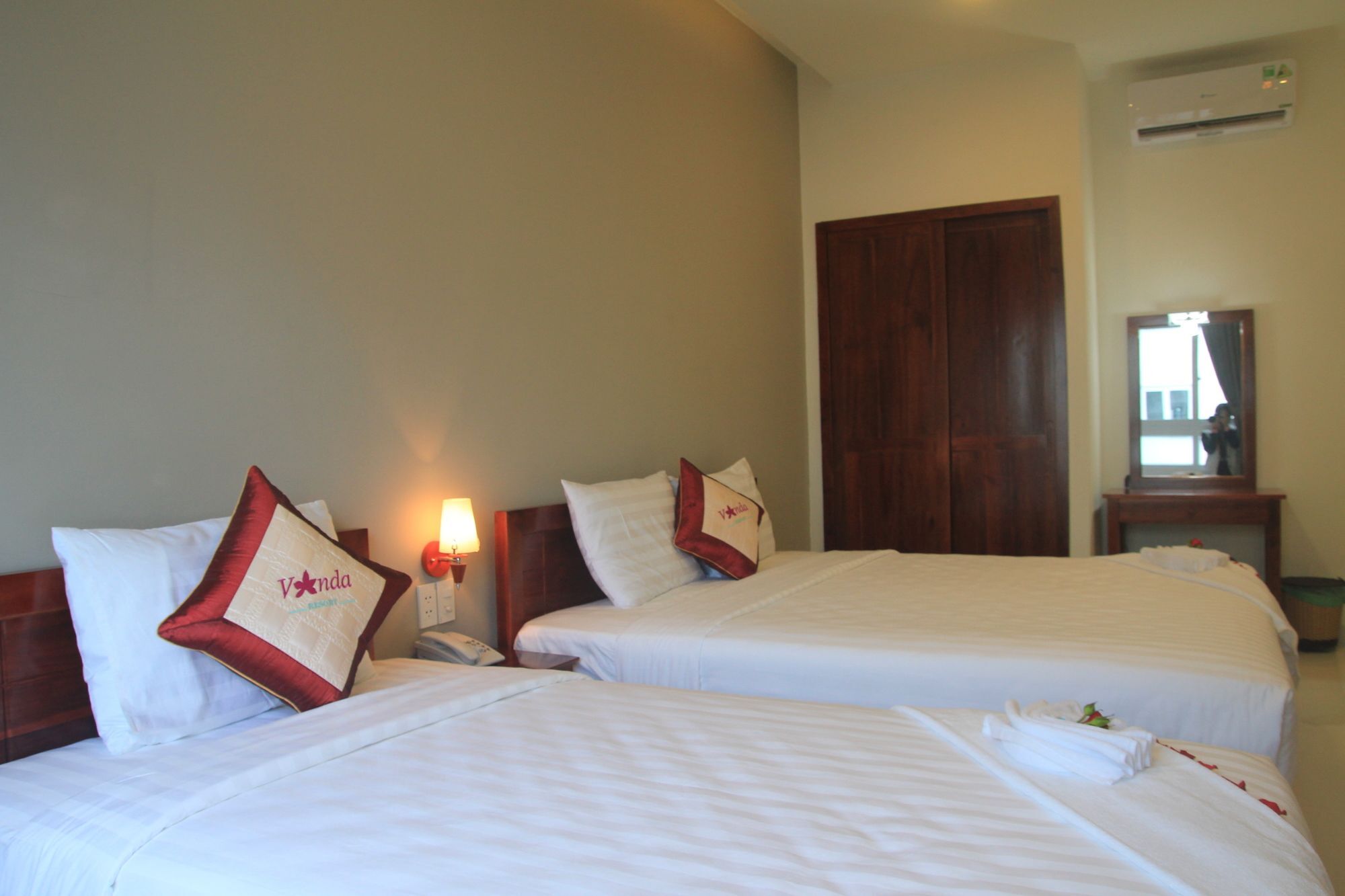 Vanda Hotel Phu Quoc Exterior foto
