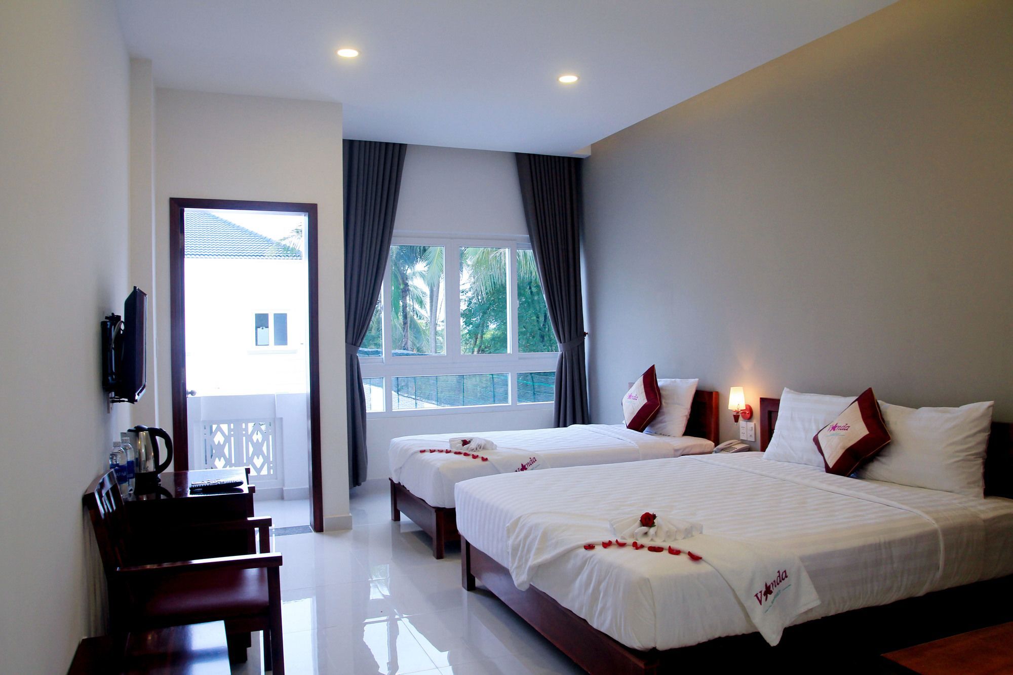 Vanda Hotel Phu Quoc Exterior foto